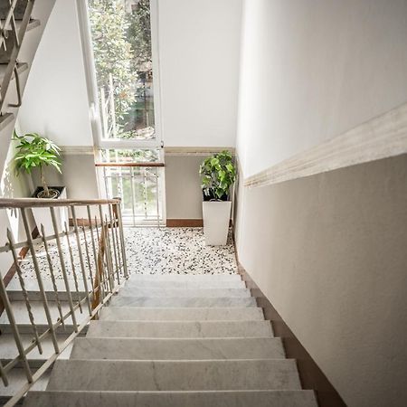 Cucchiari Suite 4B Модена Экстерьер фото
